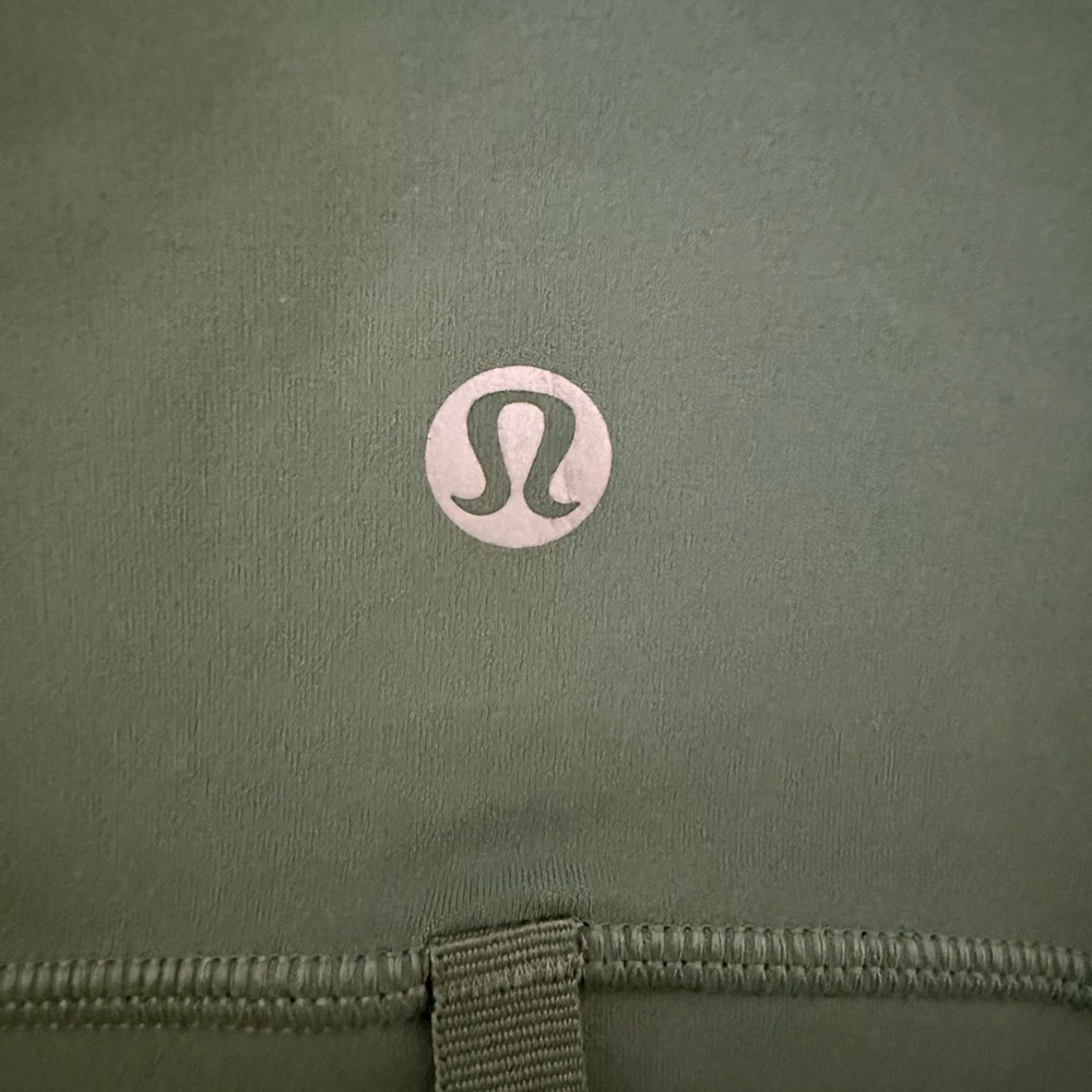 Lululemon Define Cropped Jacket Medium Forest Sz8 - image 3